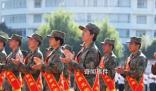 張桂梅送別入伍新兵 令無(wú)數(shù)人為之動(dòng)容
