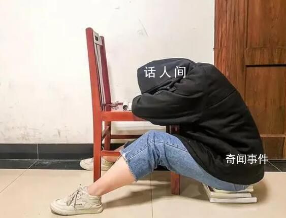 “她被困在考研考編里的五年”