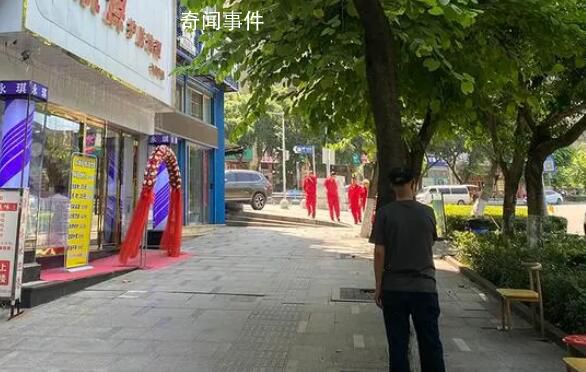 安排女生給男賓洗澡?門店回應
