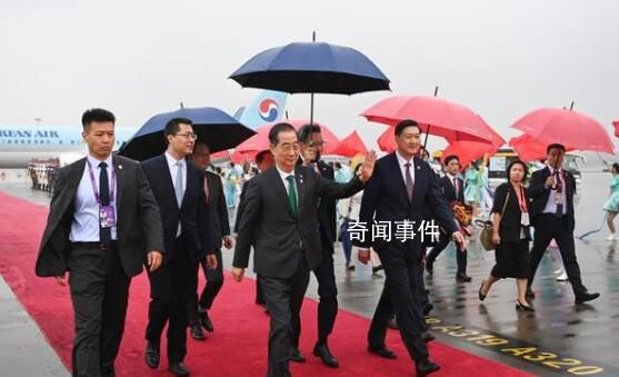 韓國總理韓德洙抵達杭州 將出席亞洲運動會開幕式