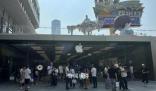 今天是iPhone15系列發售日 蘋果華為角逐高端市場