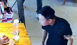 民警下班吃飯順手抓了個(gè)嫌疑人 該案件正在進(jìn)一步偵辦中