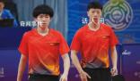 中國男乒人均i人 樊振東則選擇貼墻路過