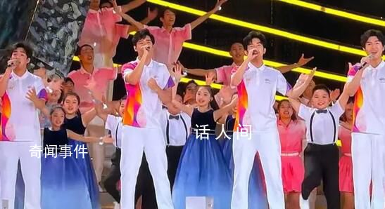 開幕式唱歌的四個帥哥是誰 蔡彥培個人資料簡介