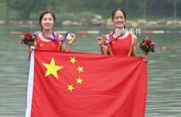 奪得首金的中國(guó)姑娘雙手滿(mǎn)是老繭 水泡破掉成型后又磨破一層又一層