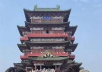 男生景區(qū)實名承認(rèn)背不出滕王閣序 自曝當(dāng)年高考語文127分