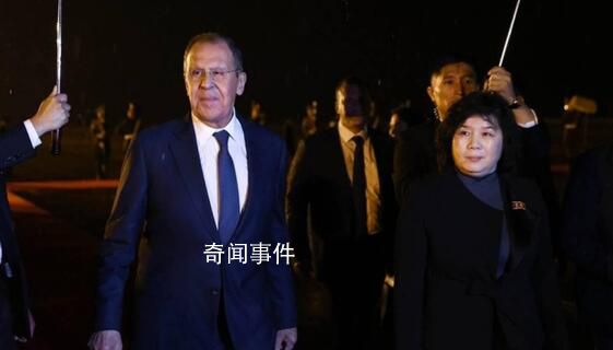 朝鮮民眾熱烈送別俄外長拉夫羅夫