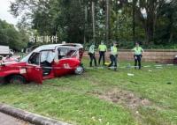 香港迪士尼兩輛的士相撞致1死 造成5人受傷