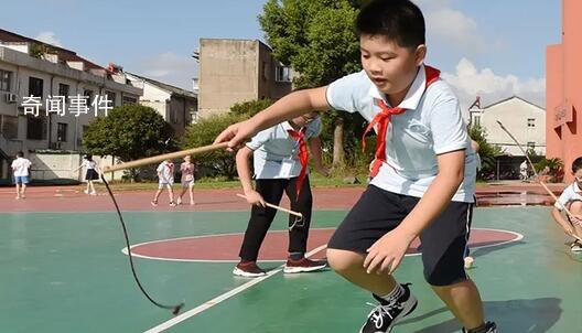 多地回應(yīng)課間10分鐘變課間“圈養(yǎng)” 稱七成學(xué)生課間不出教室
