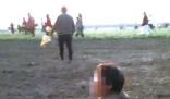 上百村民哄搶藥材 承包戶坐地大哭