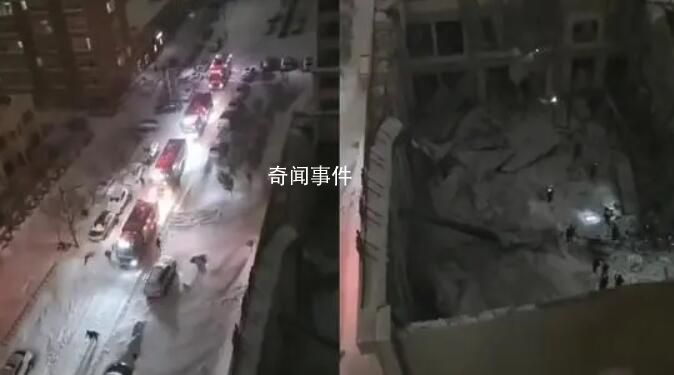 球館坍塌 家長(zhǎng)哭喊“我兒子在里面”