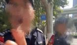 記者采訪疑遭警察搶手機 當地回應