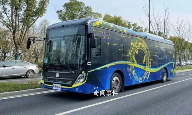 上海:試點運營自動駕駛公交