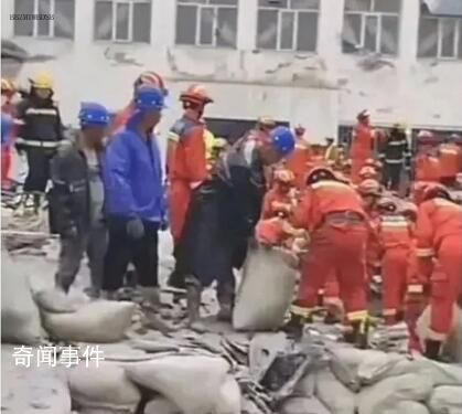 體育館遇難學(xué)生母親:哭得兩三天沒睡