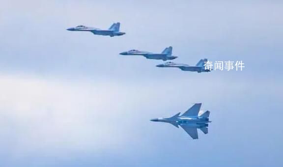 海軍首次招收艦載機(jī)女飛行學(xué)員