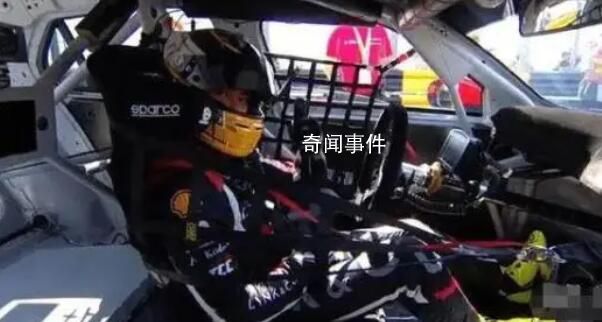 郭富城參加賽車發(fā)生意外 最后只得無奈退賽