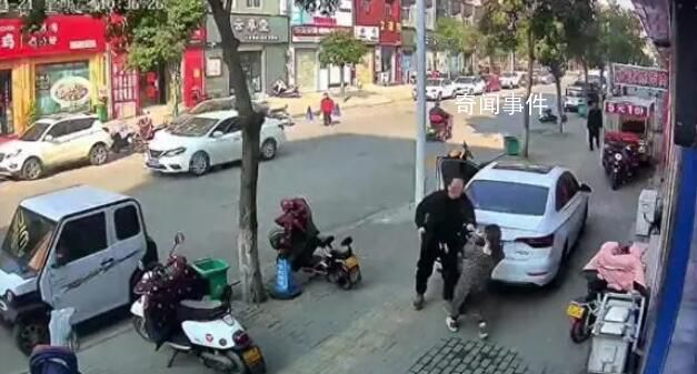 河南一男子當街推倒孕婦 當地警方已經介入調查
