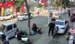 河南一男子當(dāng)街推倒孕婦 當(dāng)?shù)鼐揭呀?jīng)介入調(diào)查