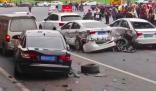 成都警方通報特斯拉連撞11車事故