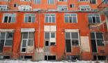 棚改小區建成9年成危樓 陷入多年有家不能回的窘境