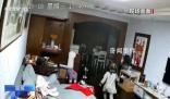 家中失火4歲女孩邊打119邊安撫妹妹