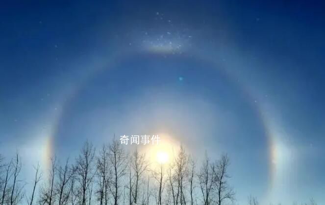 內蒙古出現有彩虹光環的巨大日暈