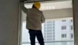 老師收集學生父母工作畫面班會上放