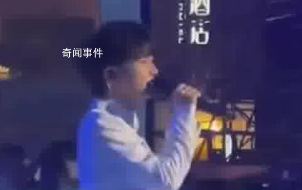 周深曾直接拒絕演唱現(xiàn)場(chǎng)放人聲伴奏