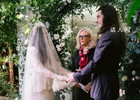 破產姐妹Max演員結婚