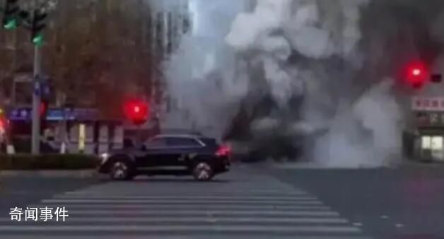 12345回應(yīng)管道炸裂噴射黑液:是隱私