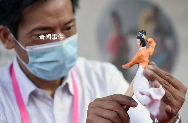 央媒評各地文旅卷瘋:要練好內功