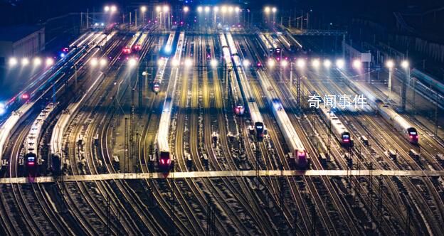 高鐵時代 他們仍坐大巴車返鄉過年